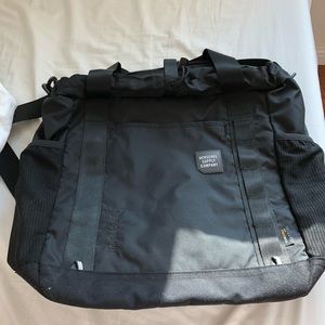 herschel barnes trail tote